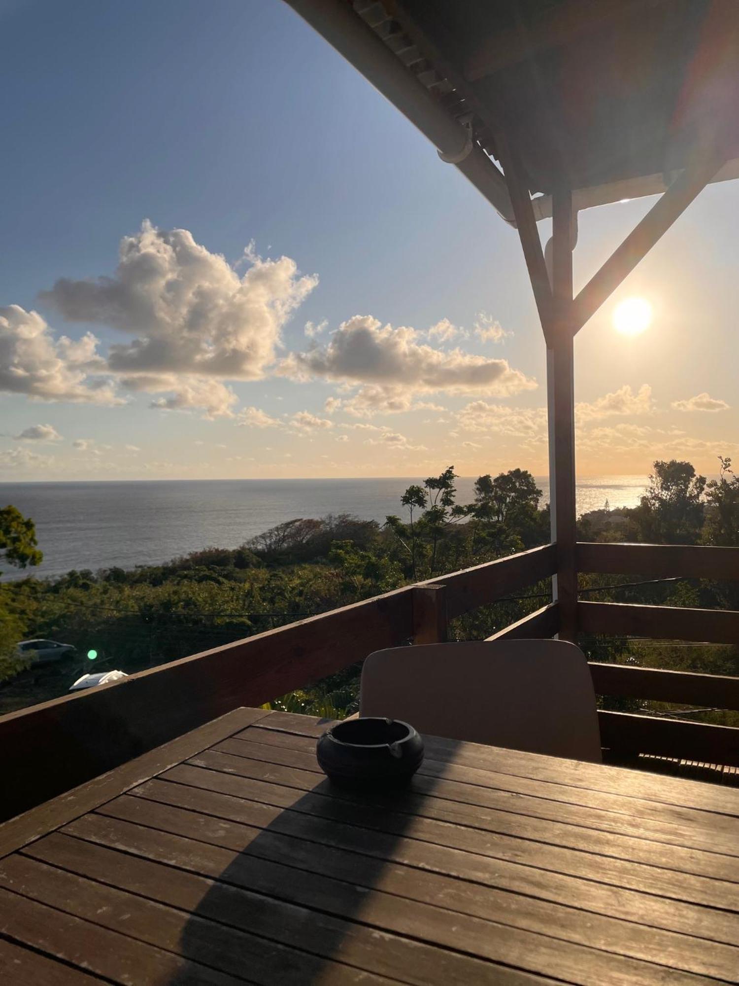 Ferienwohnung Alambic De Grand Anse Petite Île Exterior foto
