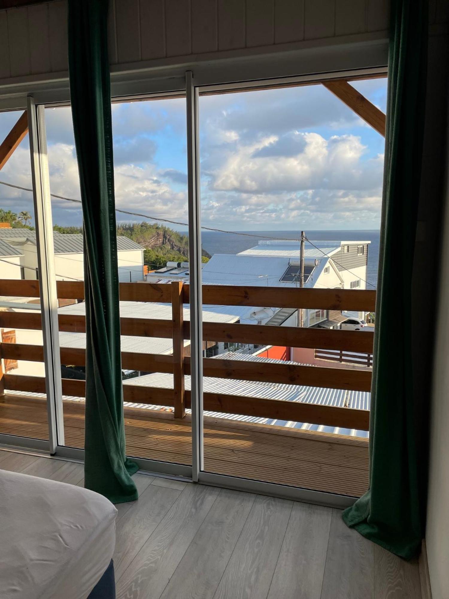Ferienwohnung Alambic De Grand Anse Petite Île Exterior foto